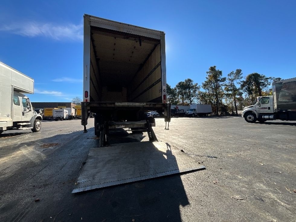 Refrigerated Truck-Light and Medium Duty Trucks-Freightliner-2019-M2-Raleigh-NC-155,249\n\t\tmiles-$ 63,750 - Image 9
