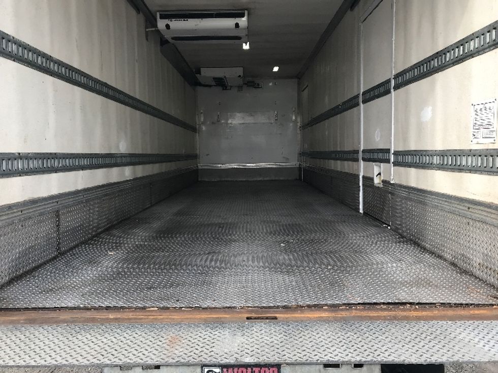 Refrigerated Truck-Light and Medium Duty Trucks-Freightliner-2019-M2-Reading-PA-384,065\n\t\tmiles-$ 21,250 - Image 10