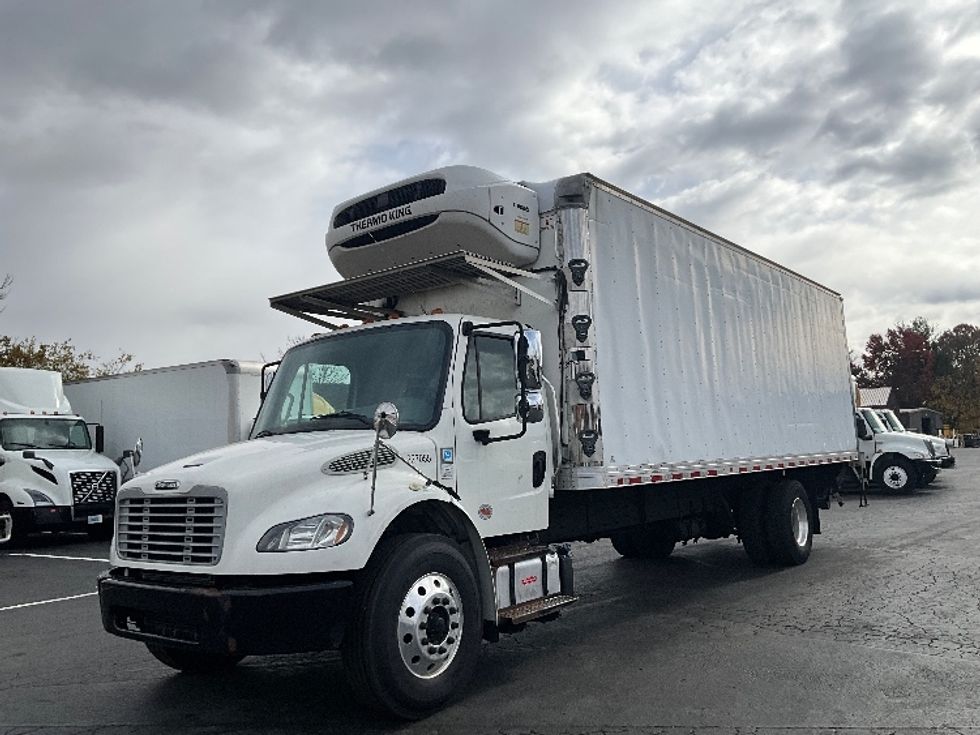 Refrigerated Truck-Light and Medium Duty Trucks-Freightliner-2019-M2-Reading-PA-384,065\n\t\tmiles-$ 21,250 - Image 3