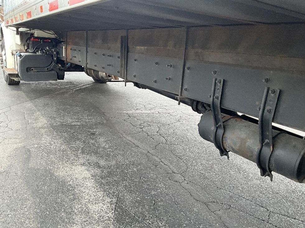 Refrigerated Truck-Light and Medium Duty Trucks-Freightliner-2019-M2-Reading-PA-384,065\n\t\tmiles-$ 21,250 - Image 5