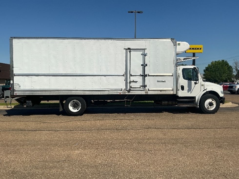 Refrigerated Truck-Light and Medium Duty Trucks-Freightliner-2019-M2-Richland-MS-195,961\n\t\tmiles-$ 61,500 - Image 15