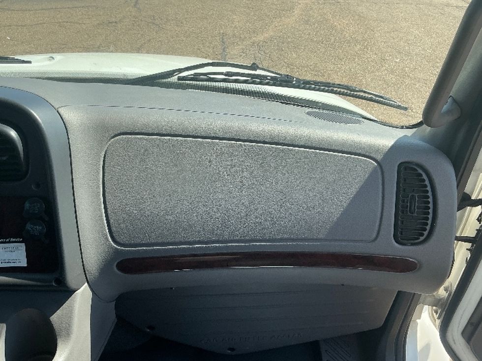 Refrigerated Truck-Light and Medium Duty Trucks-Freightliner-2019-M2-Richland-MS-195,961\n\t\tmiles-$ 61,500 - Image 20