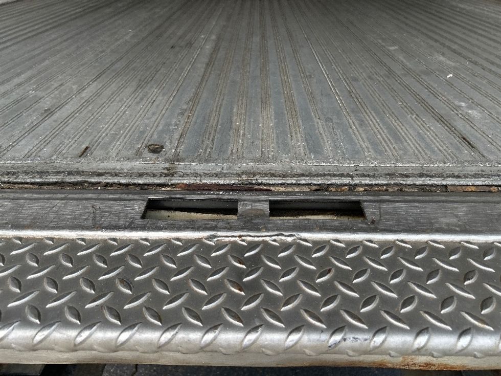 Refrigerated Truck-Light and Medium Duty Trucks-Freightliner-2019-M2-Richland-MS-344,990\n\t\tmiles-$ 36,500 - Image 10