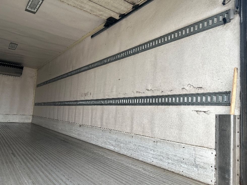 Refrigerated Truck-Light and Medium Duty Trucks-Freightliner-2019-M2-Richland-MS-344,990\n\t\tmiles-$ 36,500 - Image 12