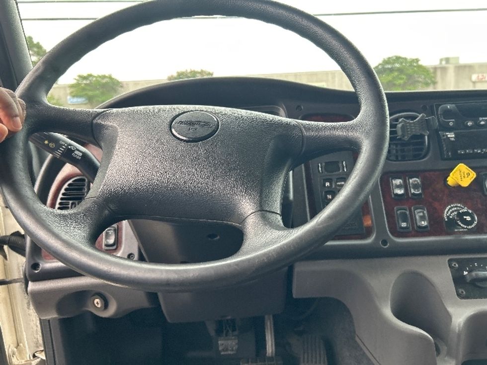 Refrigerated Truck-Light and Medium Duty Trucks-Freightliner-2019-M2-Richland-MS-344,990\n\t\tmiles-$ 36,500 - Image 18