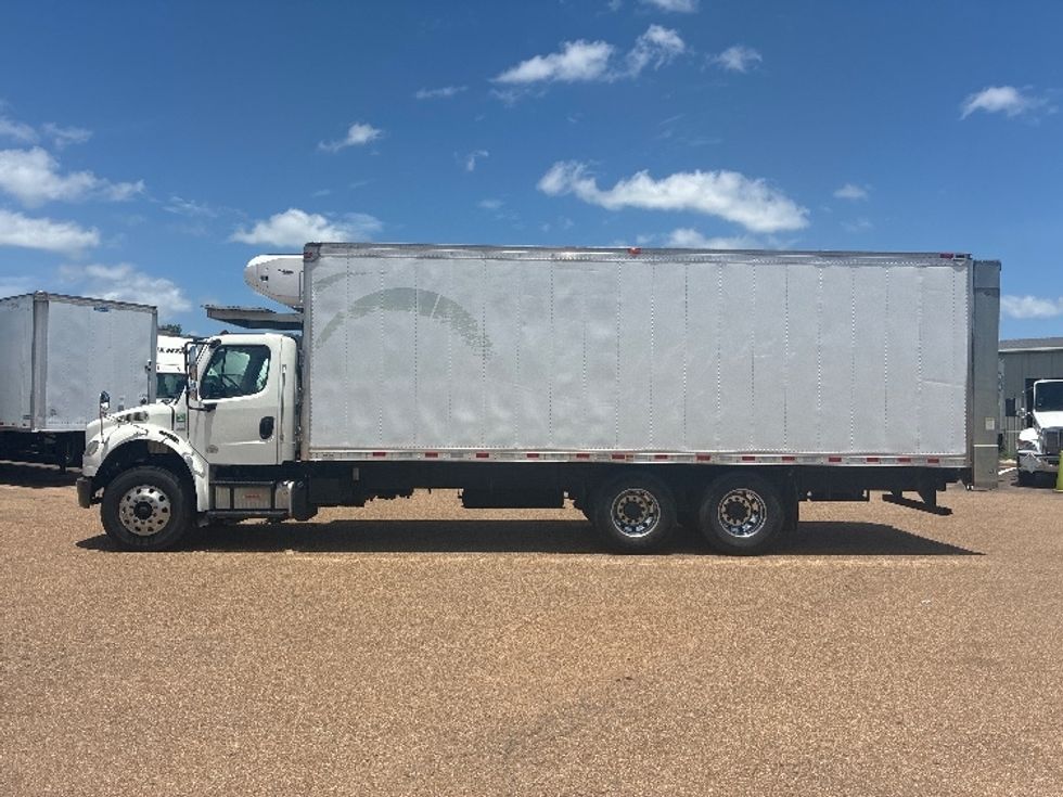 Refrigerated Truck-Light and Medium Duty Trucks-Freightliner-2019-M2-Richland-MS-344,990\n\t\tmiles-$ 36,500 - Image 4