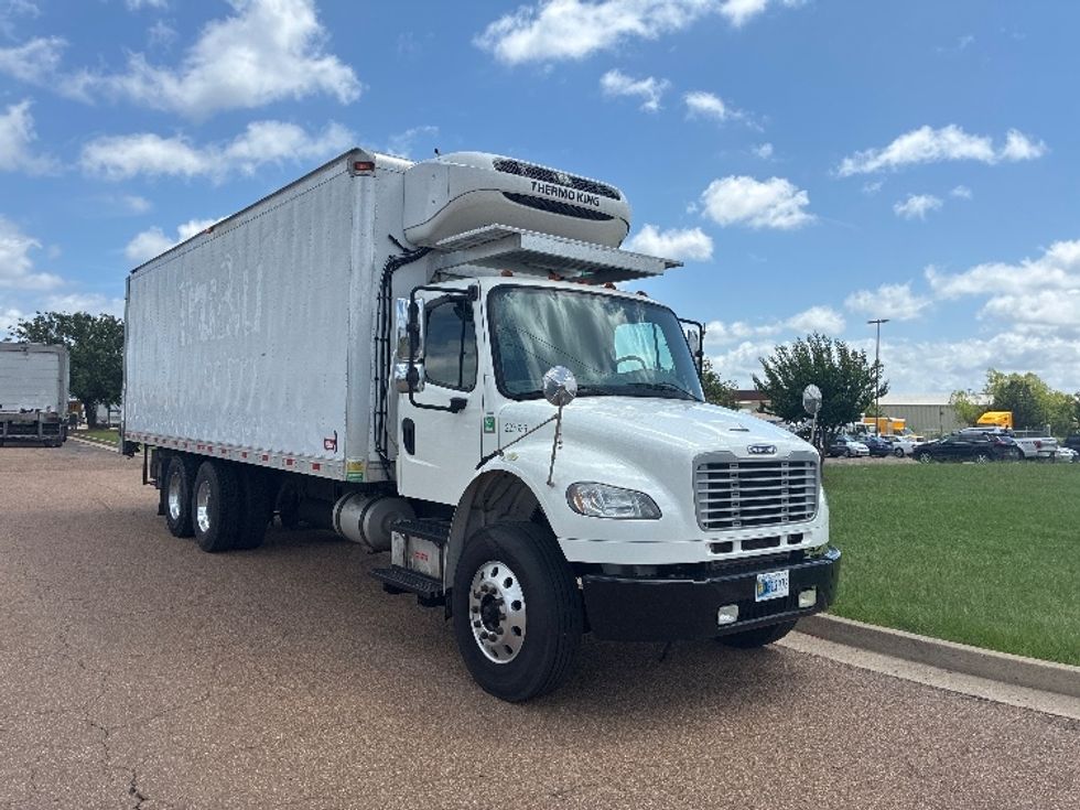 Refrigerated Truck-Light and Medium Duty Trucks-Freightliner-2019-M2-Richland-MS-352,063\n\t\tmiles-$ 35,000 - Image 1