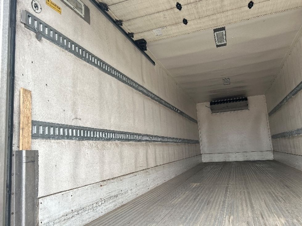 Refrigerated Truck-Light and Medium Duty Trucks-Freightliner-2019-M2-Richland-MS-352,063\n\t\tmiles-$ 35,000 - Image 11