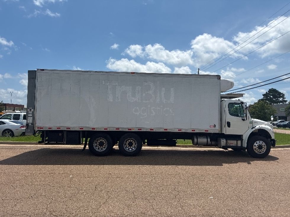 Refrigerated Truck-Light and Medium Duty Trucks-Freightliner-2019-M2-Richland-MS-352,063\n\t\tmiles-$ 35,000 - Image 15