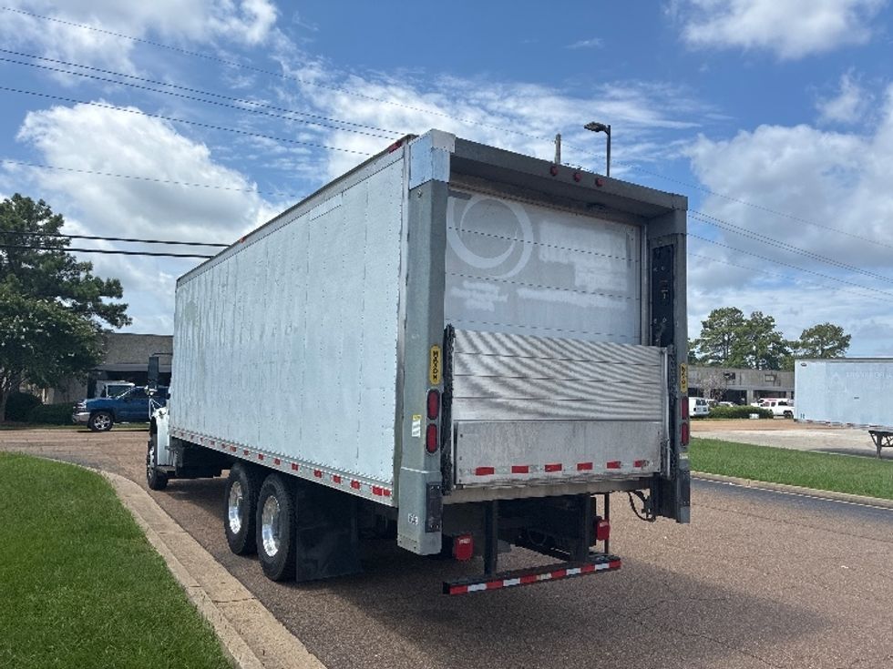 Refrigerated Truck-Light and Medium Duty Trucks-Freightliner-2019-M2-Richland-MS-352,063\n\t\tmiles-$ 35,000 - Image 6