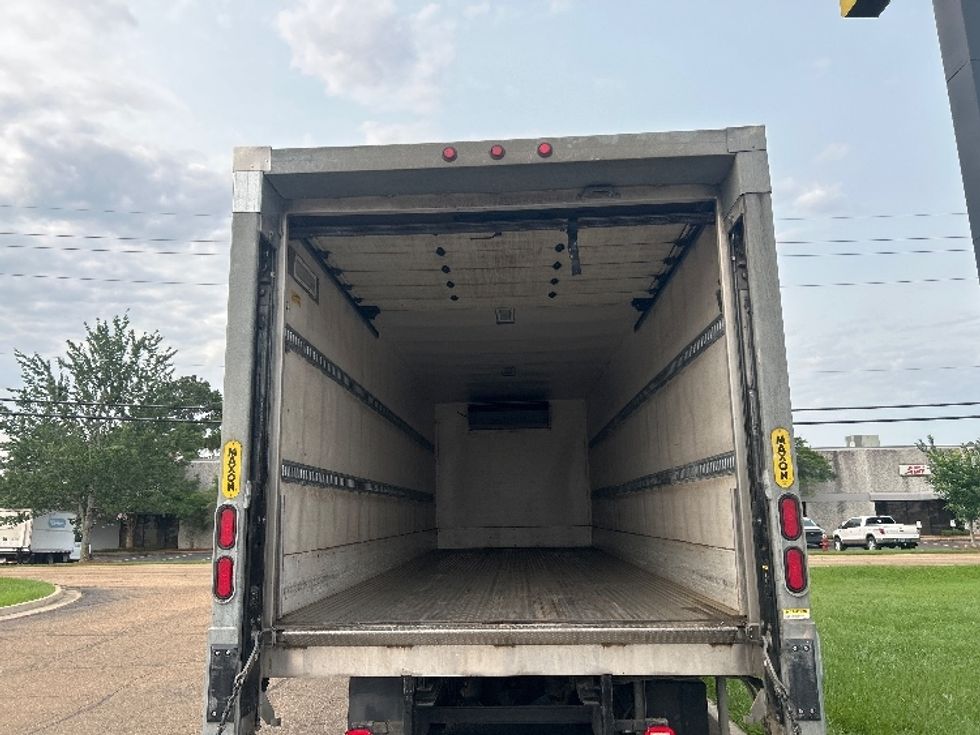Refrigerated Truck-Light and Medium Duty Trucks-Freightliner-2019-M2-Richland-MS-352,063\n\t\tmiles-$ 35,000 - Image 8