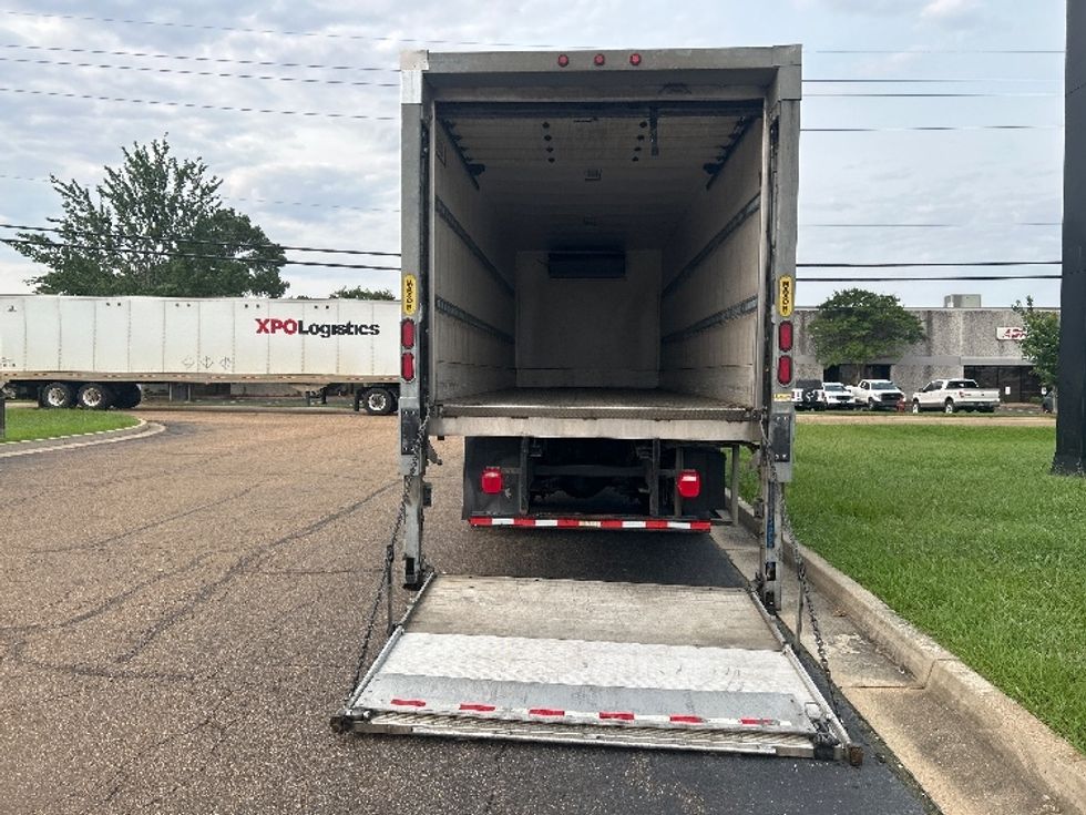 Refrigerated Truck-Light and Medium Duty Trucks-Freightliner-2019-M2-Richland-MS-352,063\n\t\tmiles-$ 35,000 - Image 9