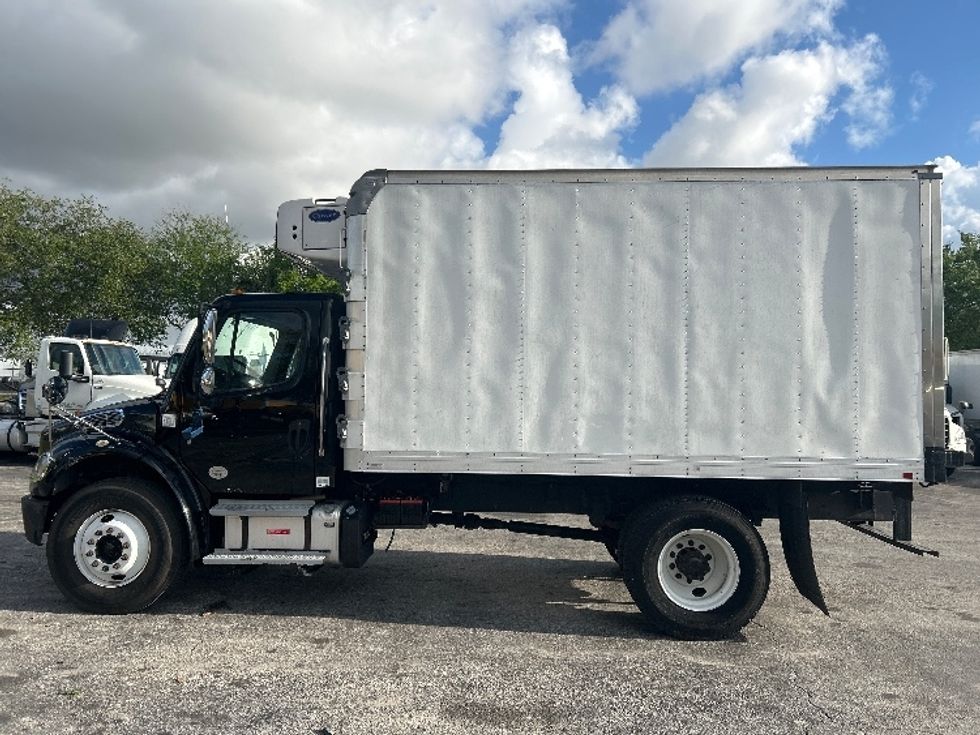 Refrigerated Truck-Light and Medium Duty Trucks-Freightliner-2019-M2-Riviera Beach-FL-36,537\n\t\tmiles-$ 60,500 - Image 4