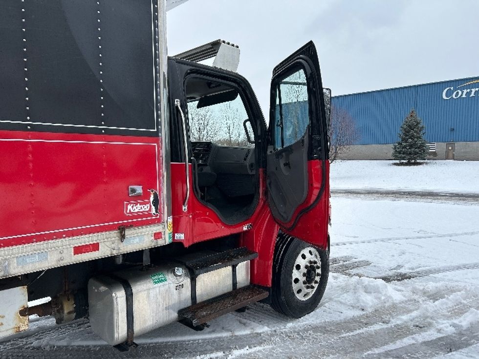 Refrigerated Truck-Light and Medium Duty Trucks-Freightliner-2019-M2-Rochester-NY-218,615\n\t\tmiles-$ 58,750 - Image 20