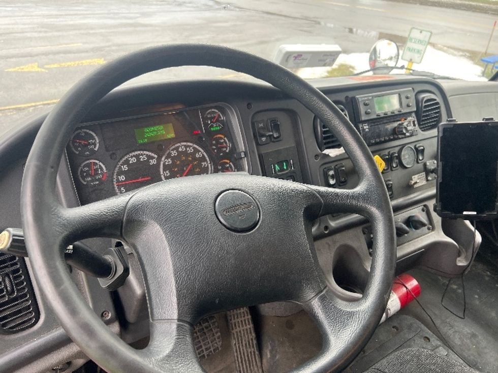 Refrigerated Truck-Light and Medium Duty Trucks-Freightliner-2019-M2-Rochester-NY-242,527\n\t\tmiles-$ 55,000 - Image 17