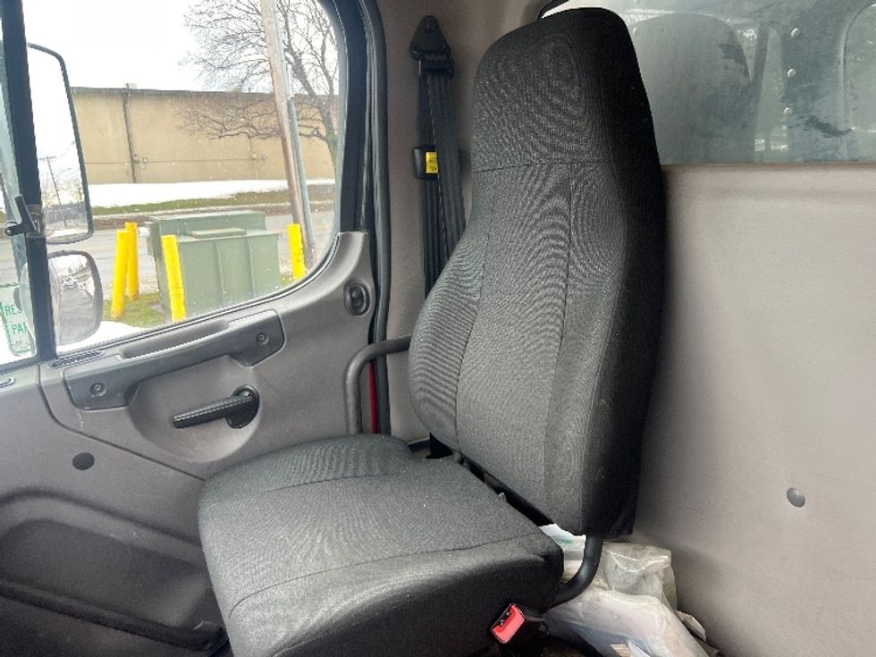 Refrigerated Truck-Light and Medium Duty Trucks-Freightliner-2019-M2-Rochester-NY-242,527\n\t\tmiles-$ 55,000 - Image 19