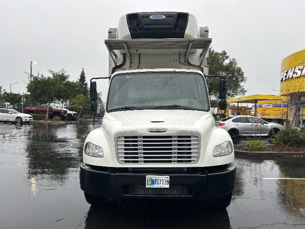 Refrigerated Truck-Light and Medium Duty Trucks-Freightliner-2019-M2-Sacramento-CA-186,457\n\t\tmiles-$ 57,250 - Image 2