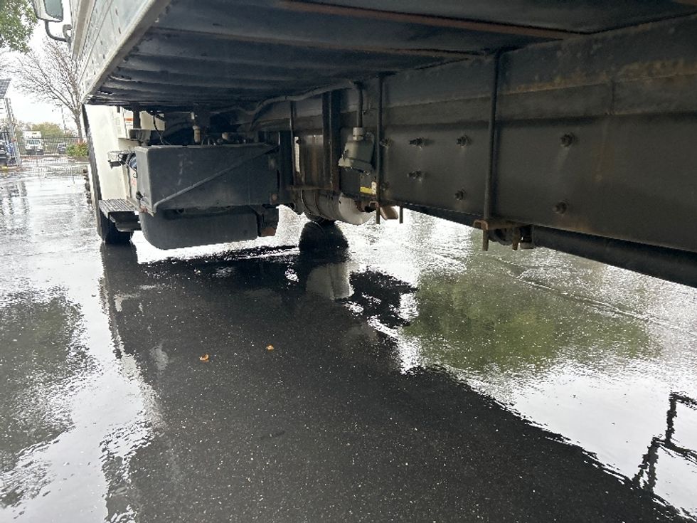 Refrigerated Truck-Light and Medium Duty Trucks-Freightliner-2019-M2-Sacramento-CA-186,457\n\t\tmiles-$ 57,250 - Image 5