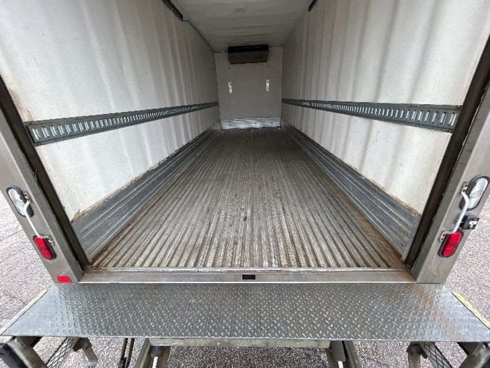 Refrigerated Truck-Light and Medium Duty Trucks-Freightliner-2019-M2-Saginaw-MI-224,843\n\t\tmiles-$ 37,250 - Image 10