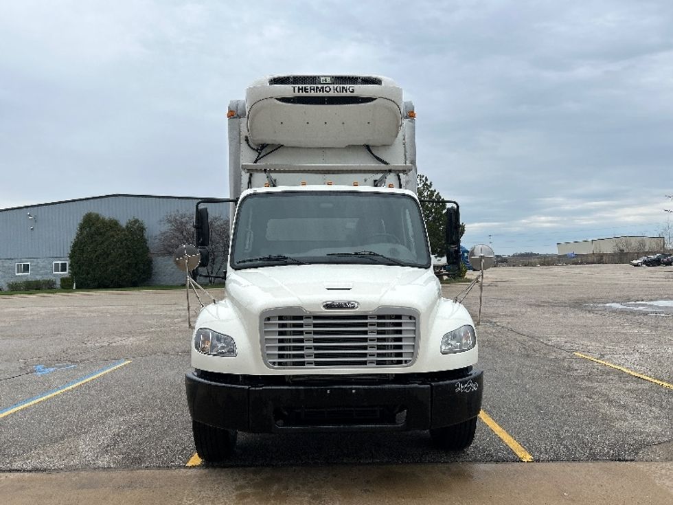 Refrigerated Truck-Light and Medium Duty Trucks-Freightliner-2019-M2-Saginaw-MI-224,843\n\t\tmiles-$ 37,250 - Image 2