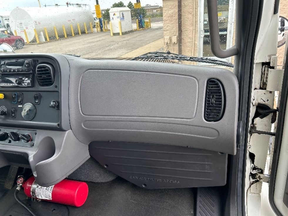 Refrigerated Truck-Light and Medium Duty Trucks-Freightliner-2019-M2-Saginaw-MI-224,843\n\t\tmiles-$ 37,250 - Image 21