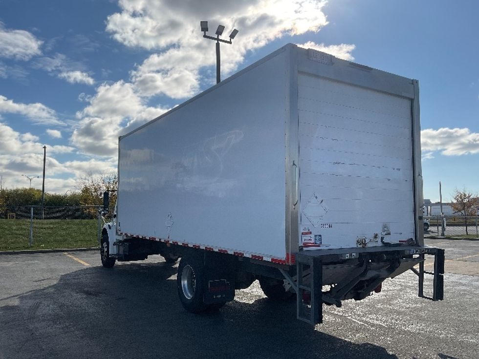 Refrigerated Truck-Light and Medium Duty Trucks-Freightliner-2019-M2-Saint Laurent-PQ-206,573\n\t\tkm-$ 72,250 - Image 6