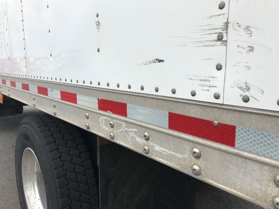 Refrigerated Truck-Light and Medium Duty Trucks-Freightliner-2019-M2-Saint Laurent-PQ-274,692\n\t\tkm-$ 58,250 - Image 28