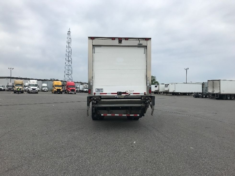 Refrigerated Truck-Light and Medium Duty Trucks-Freightliner-2019-M2-Saint Laurent-PQ-274,692\n\t\tkm-$ 58,250 - Image 7