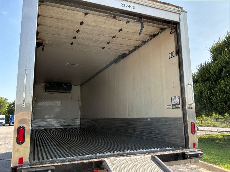 Refrigerated Truck-Light and Medium Duty Trucks-Freightliner-2019-M2-San Antonio-TX-242,932\n\t\tmiles-$ 32,000 - Image 12