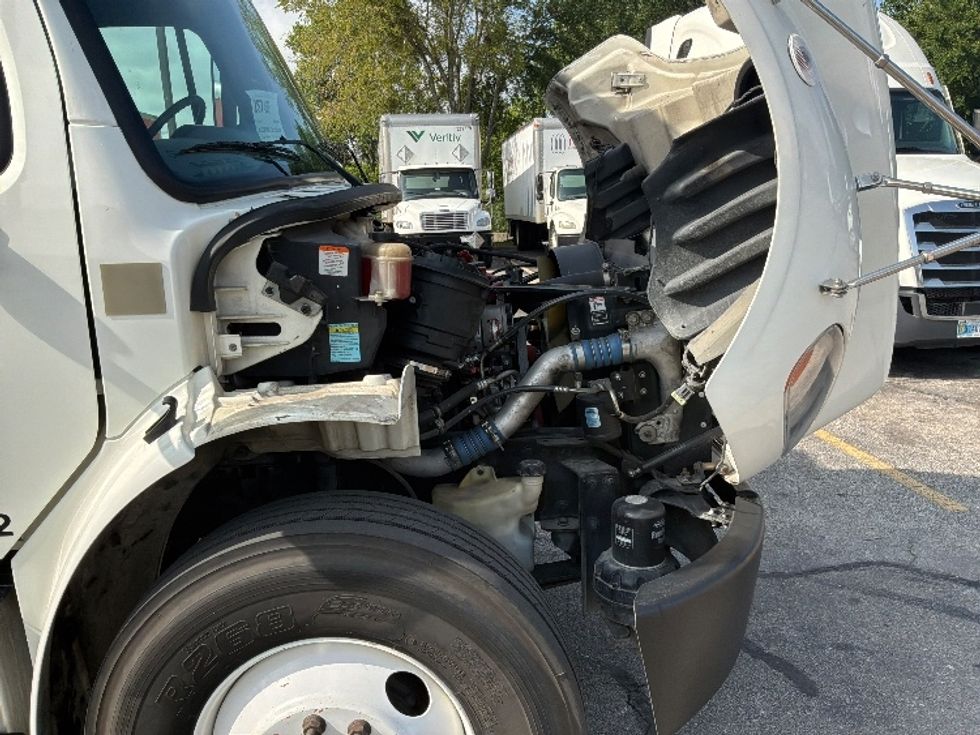 Refrigerated Truck-Light and Medium Duty Trucks-Freightliner-2019-M2-San Antonio-TX-242,932\n\t\tmiles-$ 32,000 - Image 23