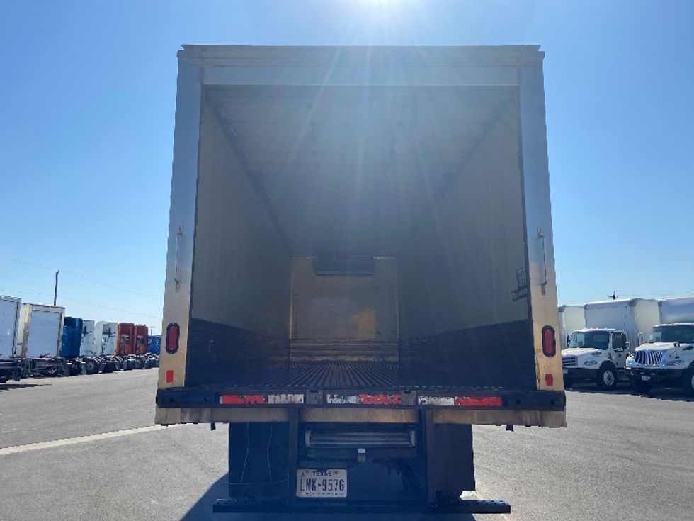 Refrigerated Truck-Light and Medium Duty Trucks-Freightliner-2019-M2-San Antonio-TX-256,011\n\t\tmiles-$ 30,750 - Image 8