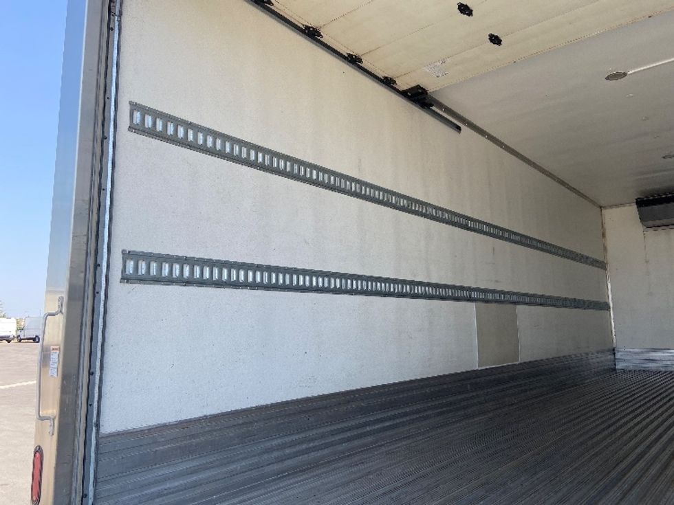 Refrigerated Truck-Light and Medium Duty Trucks-Freightliner-2019-M2-San Antonio-TX-64,001\n\t\tmiles-$ 55,000 - Image 11