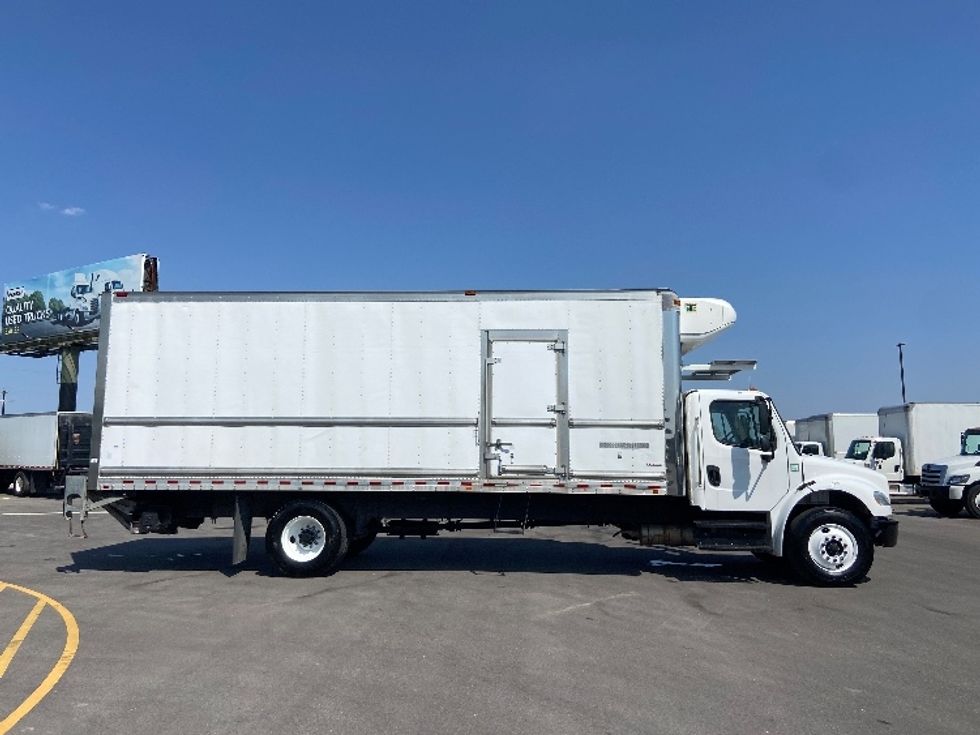 Refrigerated Truck-Light and Medium Duty Trucks-Freightliner-2019-M2-San Antonio-TX-64,001\n\t\tmiles-$ 55,000 - Image 15