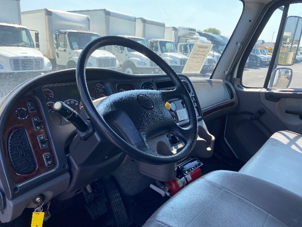 Refrigerated Truck-Light and Medium Duty Trucks-Freightliner-2019-M2-San Antonio-TX-64,001\n\t\tmiles-$ 55,000 - Image 17