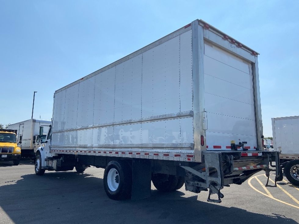 Refrigerated Truck-Light and Medium Duty Trucks-Freightliner-2019-M2-San Antonio-TX-64,001\n\t\tmiles-$ 55,000 - Image 6