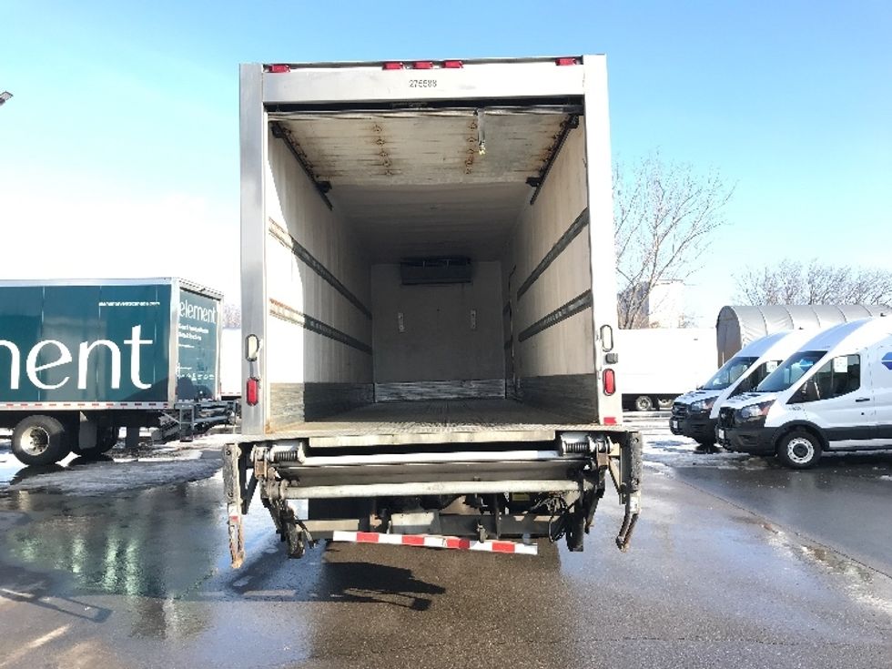 Refrigerated Truck-Light and Medium Duty Trucks-Freightliner-2019-M2-Scarborough-ON-282,456\n\t\tkm-$ 66,250 - Image 8