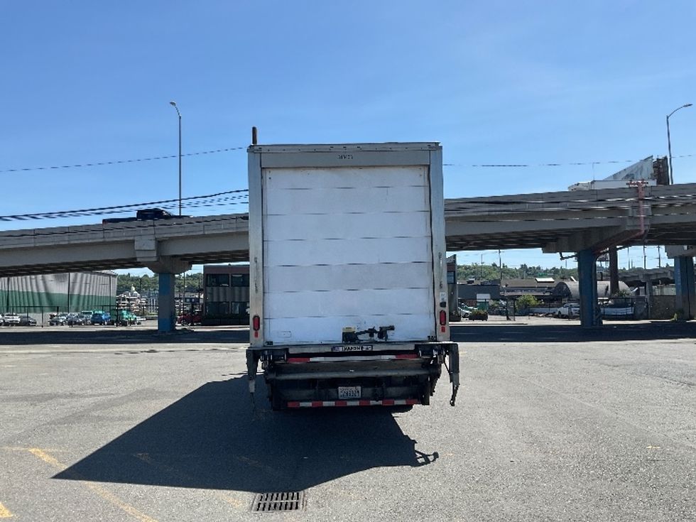 Refrigerated Truck-Light and Medium Duty Trucks-Freightliner-2019-M2-Seattle-WA-93,294\n\t\tmiles-$ 69,250 - Image 7