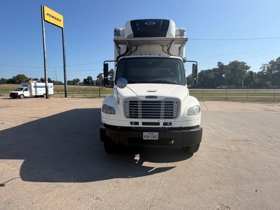 Refrigerated Truck-Light and Medium Duty Trucks-Freightliner-2019-M2-Shreveport-LA-190,448\n\t\tmiles-$ 66,250 - Image 2