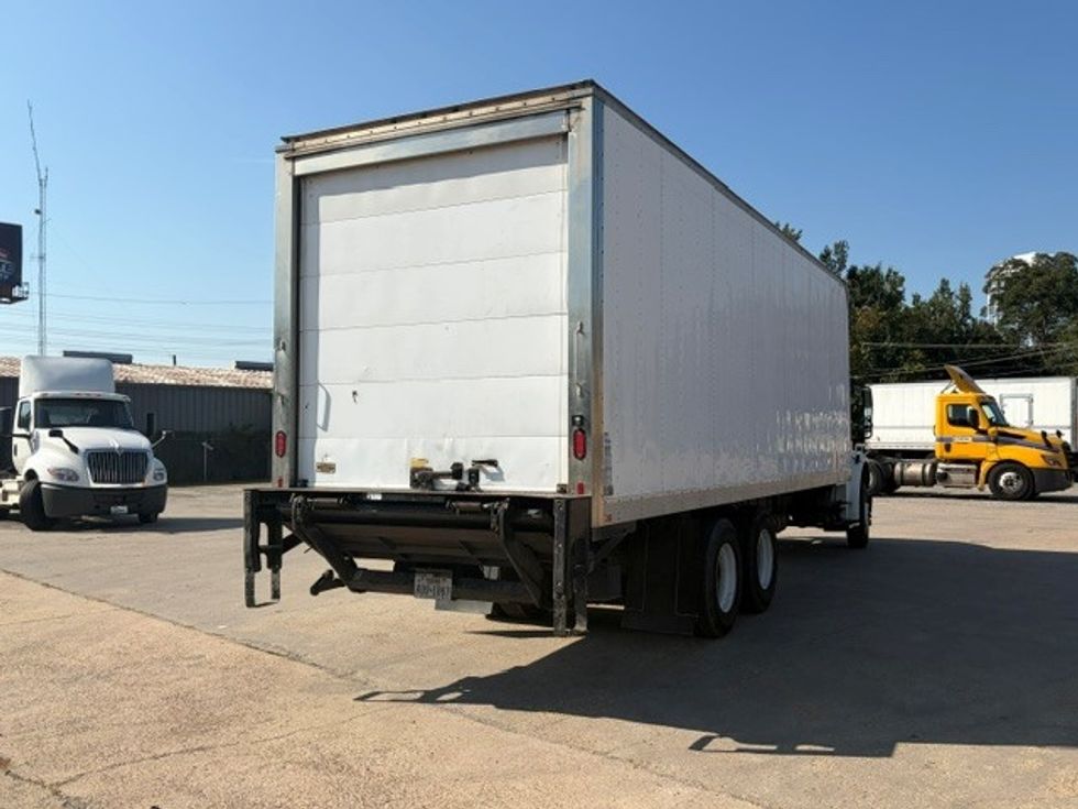 Refrigerated Truck-Light and Medium Duty Trucks-Freightliner-2019-M2-Shreveport-LA-190,448\n\t\tmiles-$ 66,250 - Image 9