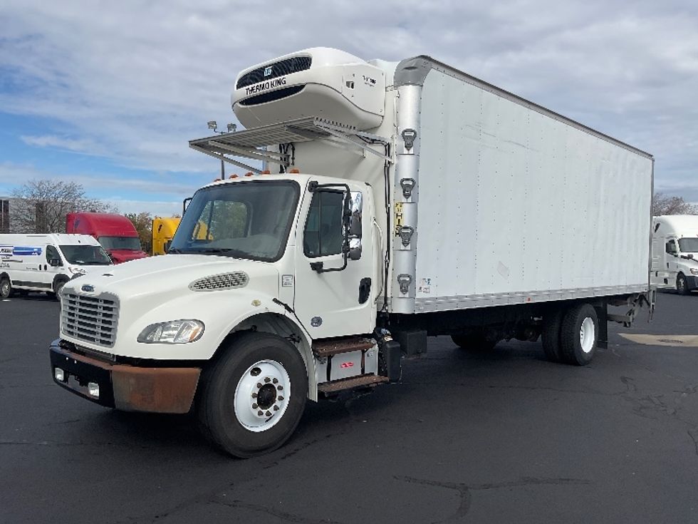 Refrigerated Truck-Light and Medium Duty Trucks-Freightliner-2019-M2-South Bend-IN-67,104\n\t\tmiles-$ 71,500 - Image 3