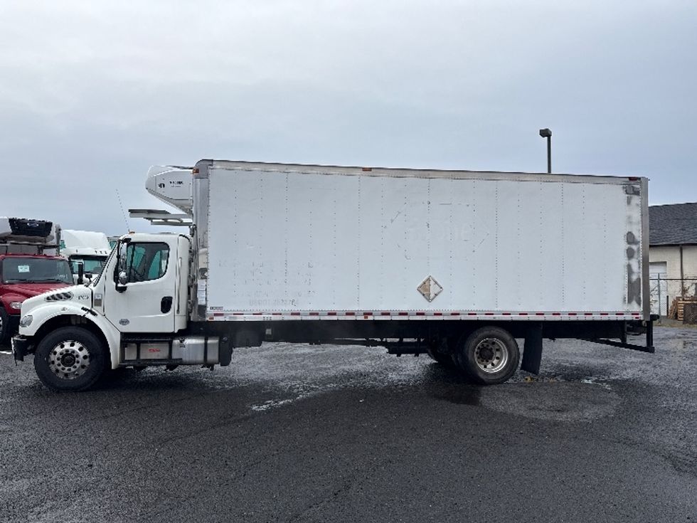 Refrigerated Truck-Light and Medium Duty Trucks-Freightliner-2019-M2-South Plainfield-NJ-19,764\n\t\tmiles-$ 56,500 - Image 4