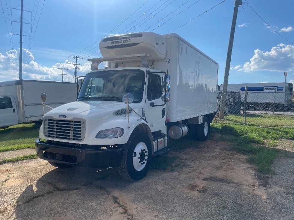 Refrigerated Truck-Light and Medium Duty Trucks-Freightliner-2019-M2-Spartanburg-SC-114,457\n\t\tmiles-$ 57,250 - Image 3