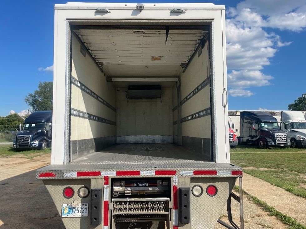 Refrigerated Truck-Light and Medium Duty Trucks-Freightliner-2019-M2-Spartanburg-SC-114,457\n\t\tmiles-$ 57,250 - Image 8