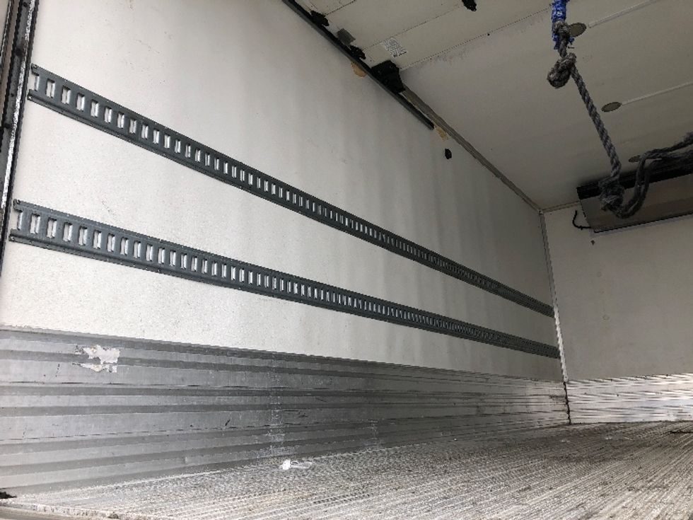 Refrigerated Truck-Light and Medium Duty Trucks-Freightliner-2019-M2-Spokane Valley-WA-223,502\n\t\tmiles-$ 42,500 - Image 11