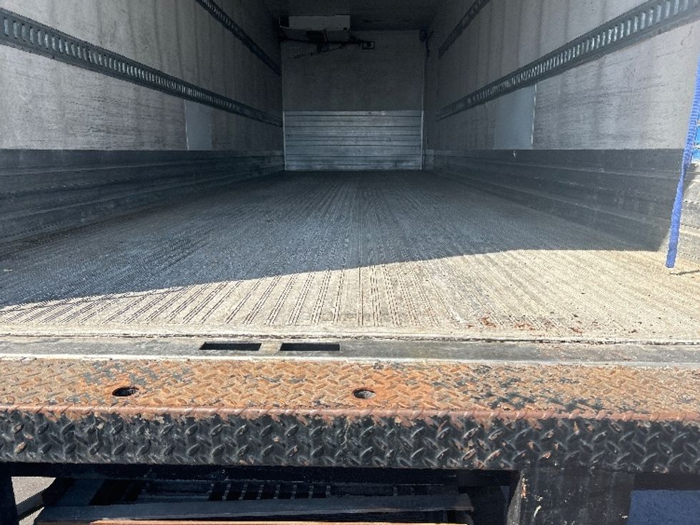 Refrigerated Truck-Light and Medium Duty Trucks-Freightliner-2019-M2-Springfield-MA-269,147\n\t\tmiles-$ 25,500 - Image 10