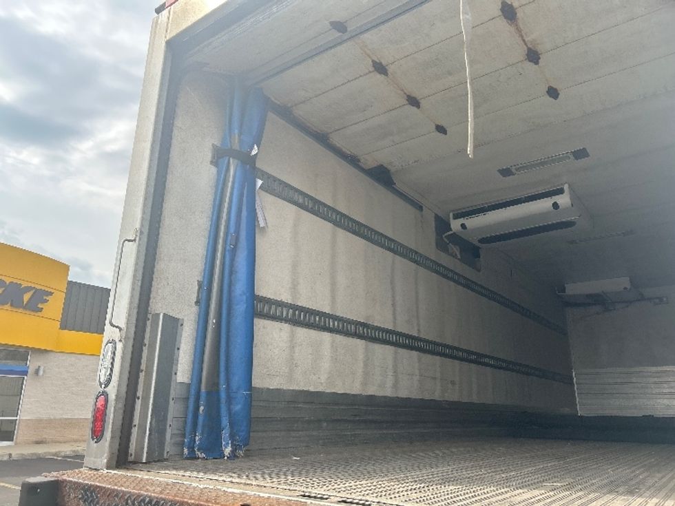 Refrigerated Truck-Light and Medium Duty Trucks-Freightliner-2019-M2-Springfield-MA-306,552\n\t\tmiles-$ 21,250 - Image 11