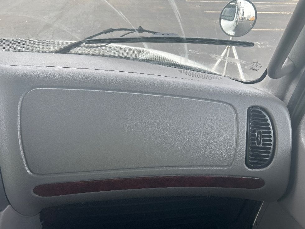 Refrigerated Truck-Light and Medium Duty Trucks-Freightliner-2019-M2-Springfield-MA-306,552\n\t\tmiles-$ 21,250 - Image 21