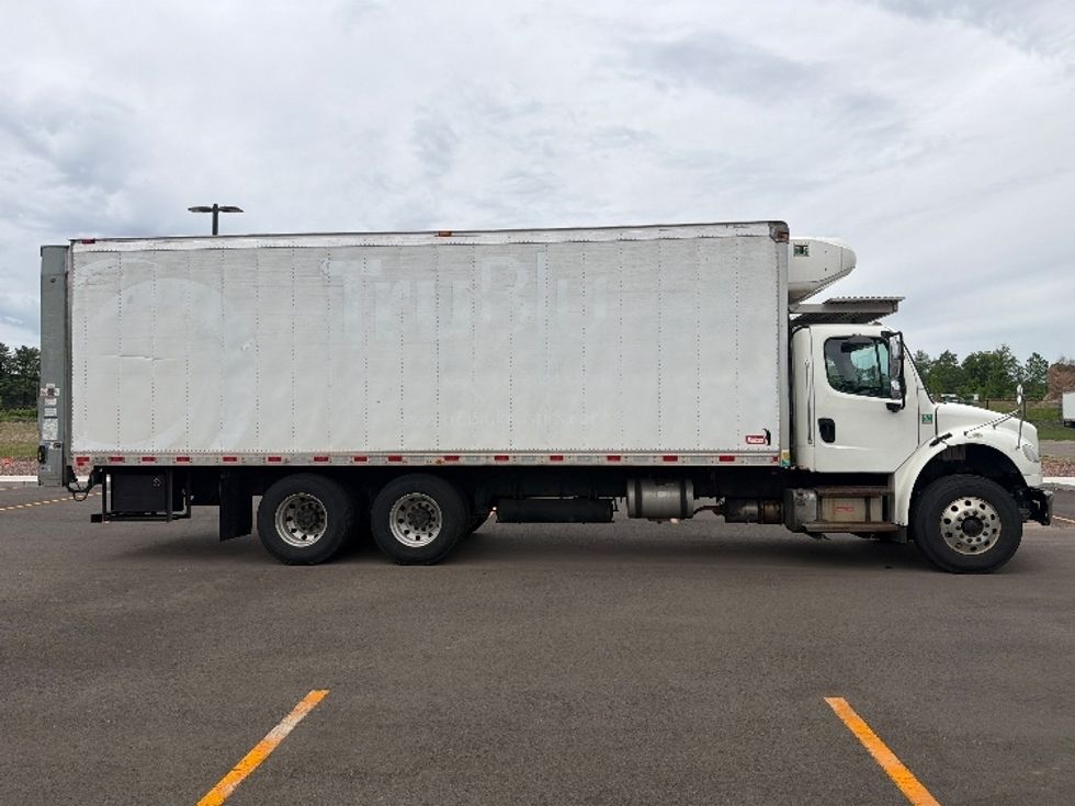 Refrigerated Truck-Light and Medium Duty Trucks-Freightliner-2019-M2-Springfield-MA-379,729\n\t\tmiles-$ 29,000 - Image 11