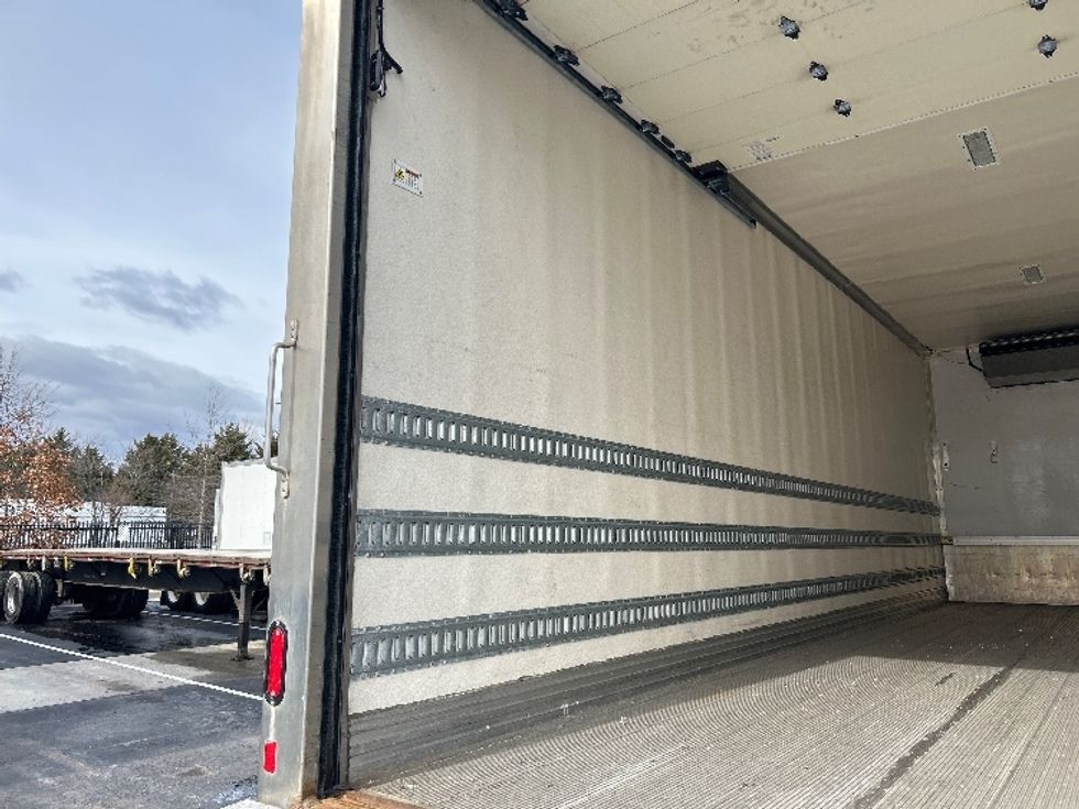 Refrigerated Truck-Light and Medium Duty Trucks-Freightliner-2019-M2-Sterling-VA-246,334\n\t\tmiles-$ 48,250 - Image 11