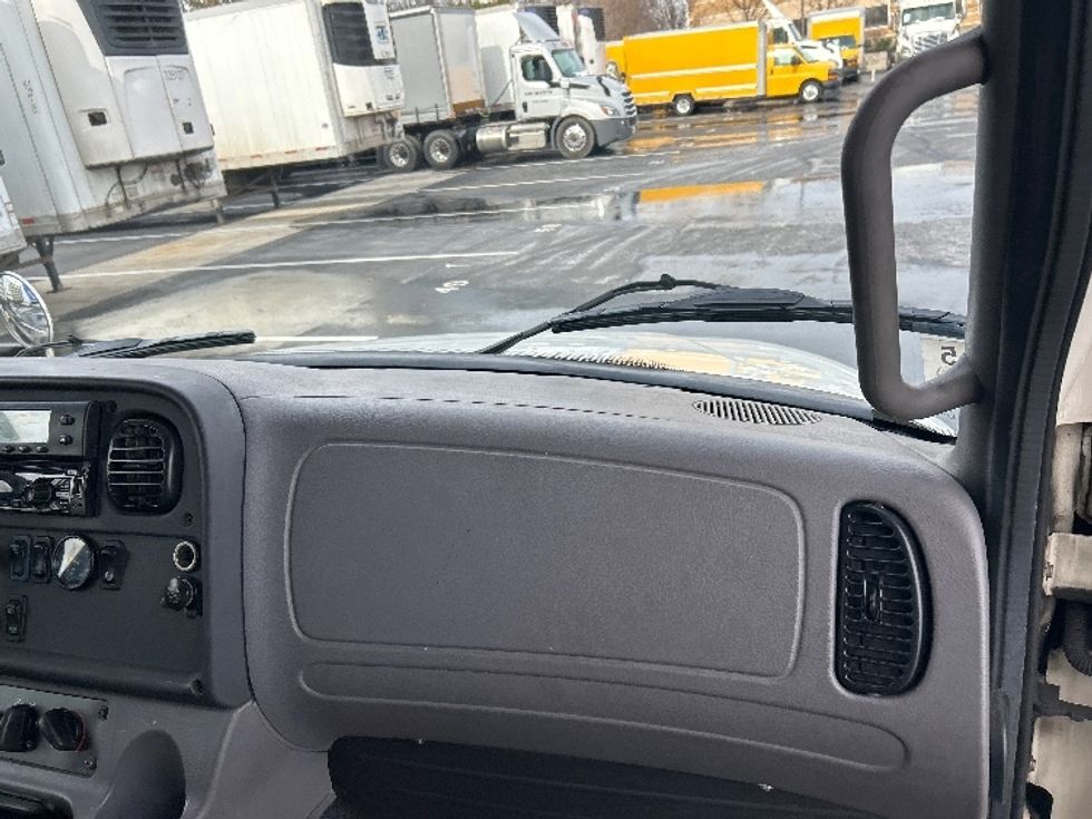 Refrigerated Truck-Light and Medium Duty Trucks-Freightliner-2019-M2-Sterling-VA-246,334\n\t\tmiles-$ 48,250 - Image 21